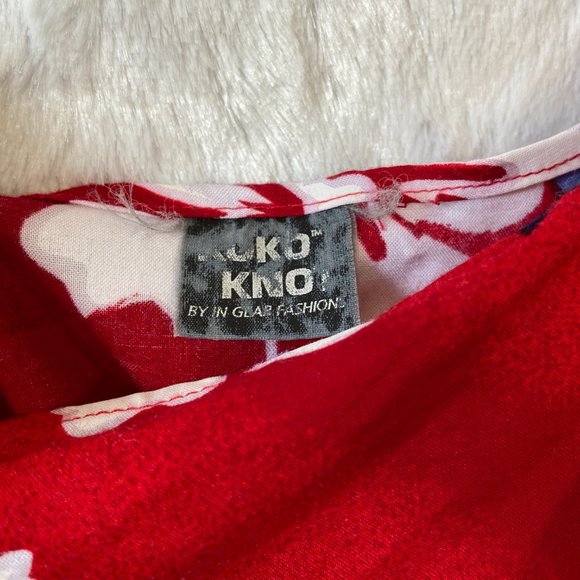 Super Cute Top/Cover-Up | One Size - Picture 4 of 5